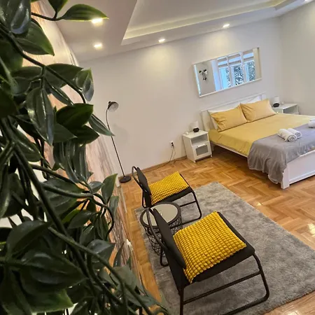 Tesla View Apartment Belgrade Exterior photo